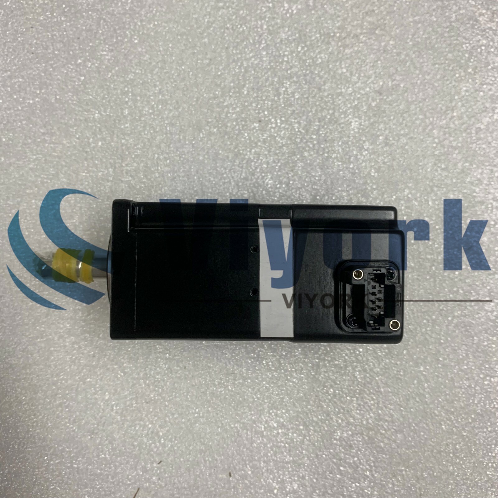 Yaskawa SGMJV-01ADA21 AC SERVO MOTOR 100W 3000RPM 0.84A 0.318N.M NEW