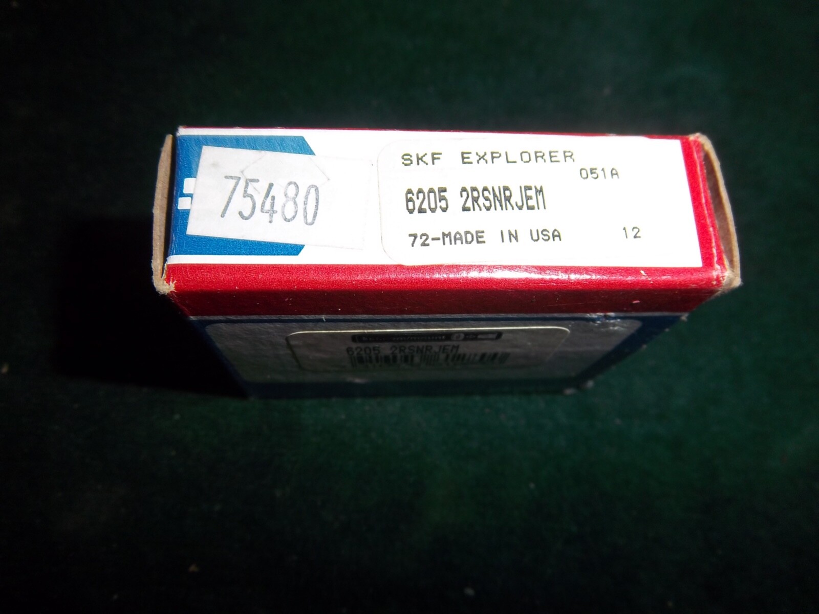 SKF 6205-2RSNR-JEM Bearing ~ New In Box ~ Aisle L