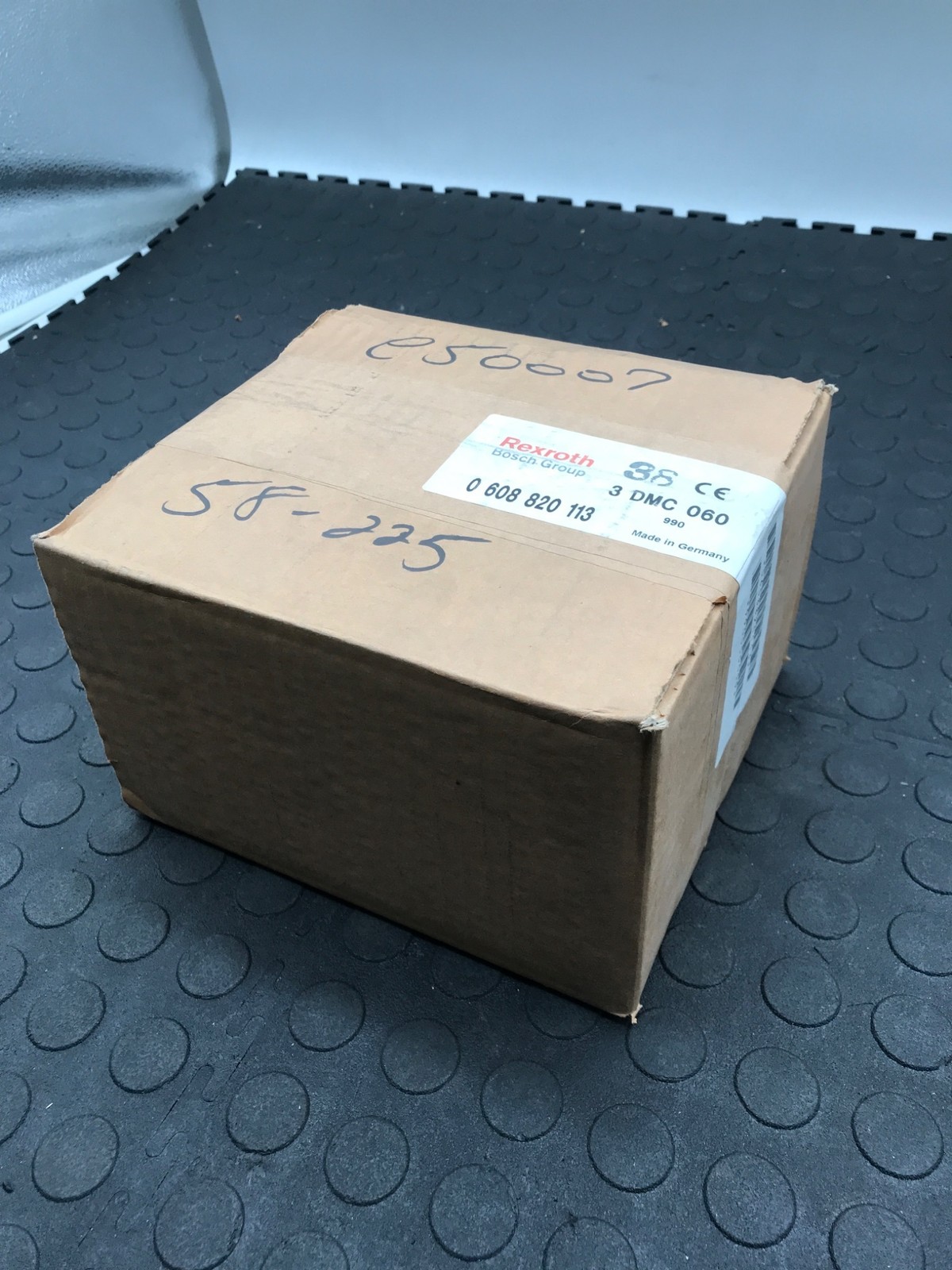 BOSCH REXROTH 0 608 820 113 60Nm Torque Transducer NEW