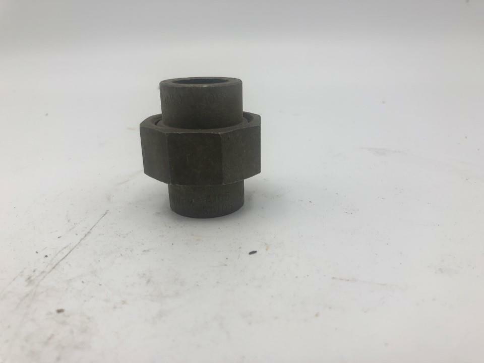 1/2″ Pipe union 3M Black forged steel no threads (Lot of 8)