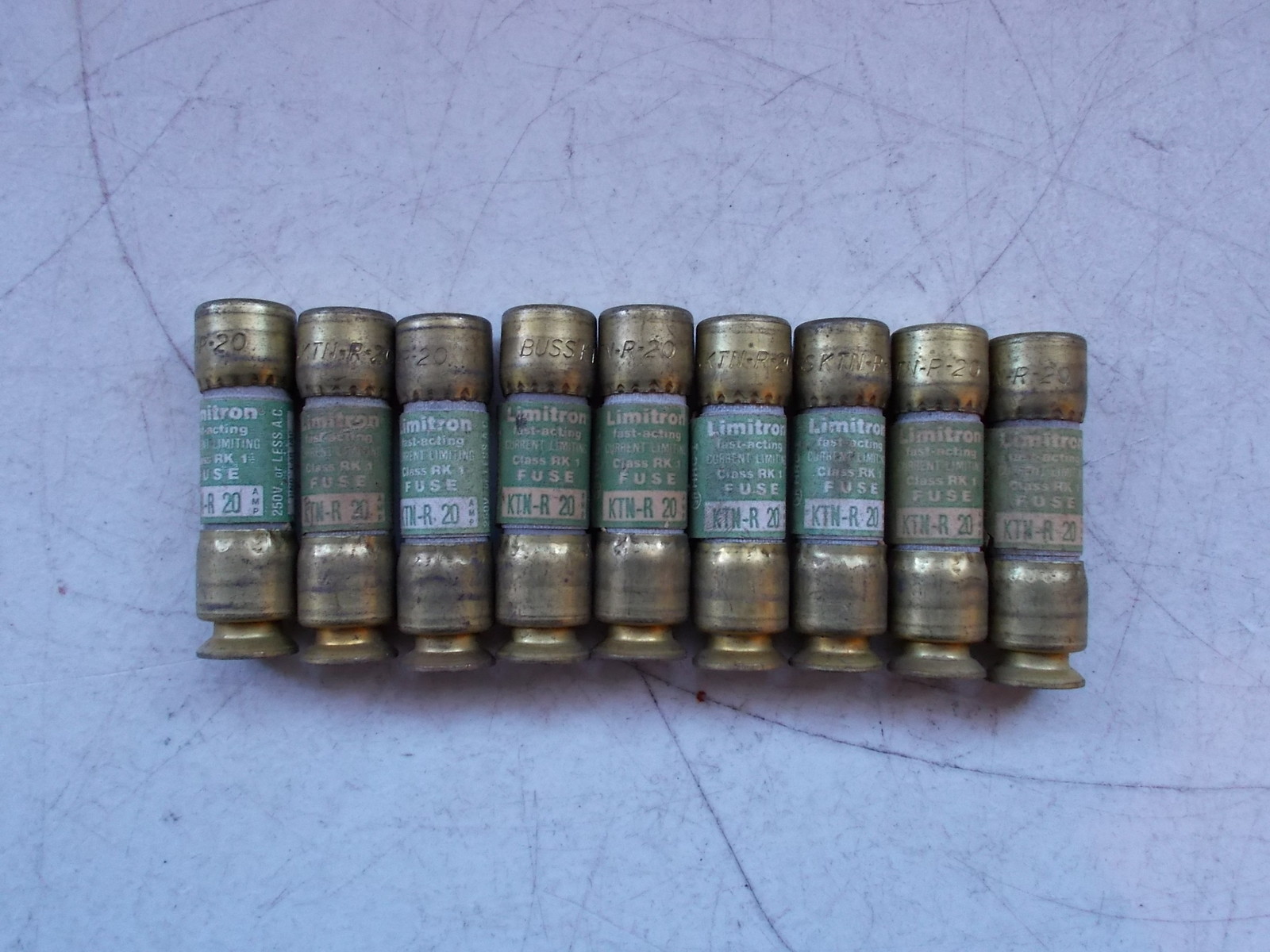 Limitron KTN-R Bussman 20A 20-Amp Fuses, Lot of 9 *FREE SHIPPING*