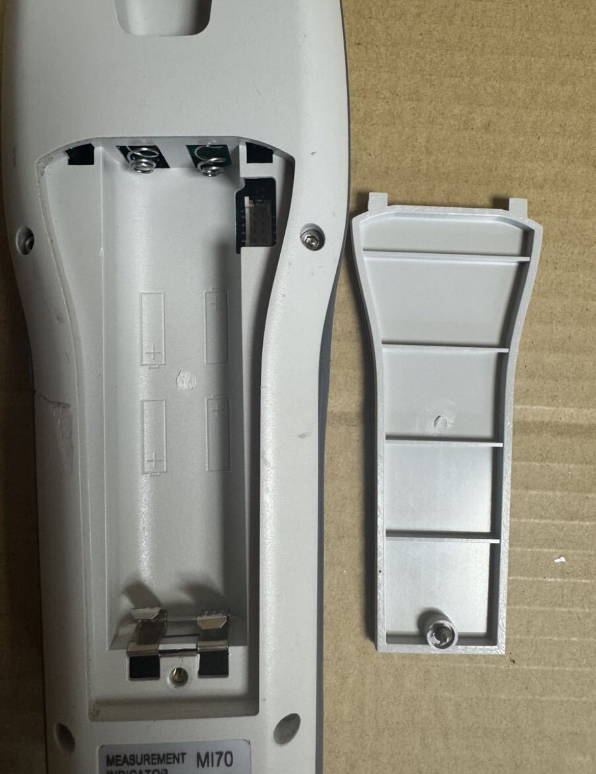 Vaisala MI70 Handheld Indicator Meter Power On Units only JUNK From JAPAN