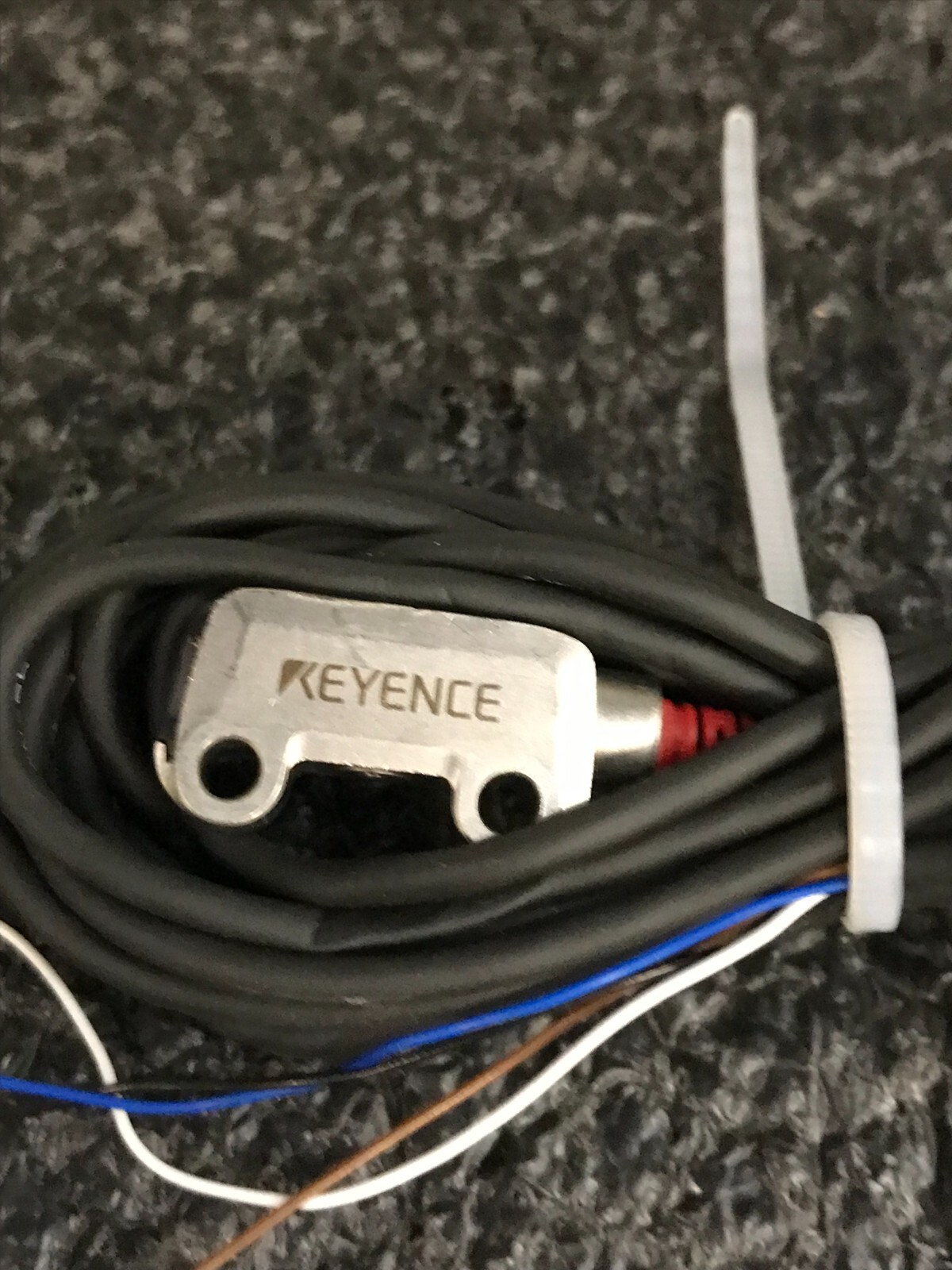KEYENCE PR-MB30N3 Mini Slim Reflective Photoelectric Sensor
