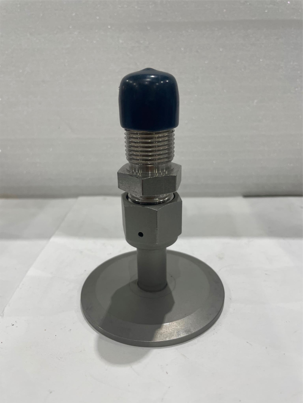 NW 50 to 1/2 VCR Adapter, Vacuum Fitting, Used