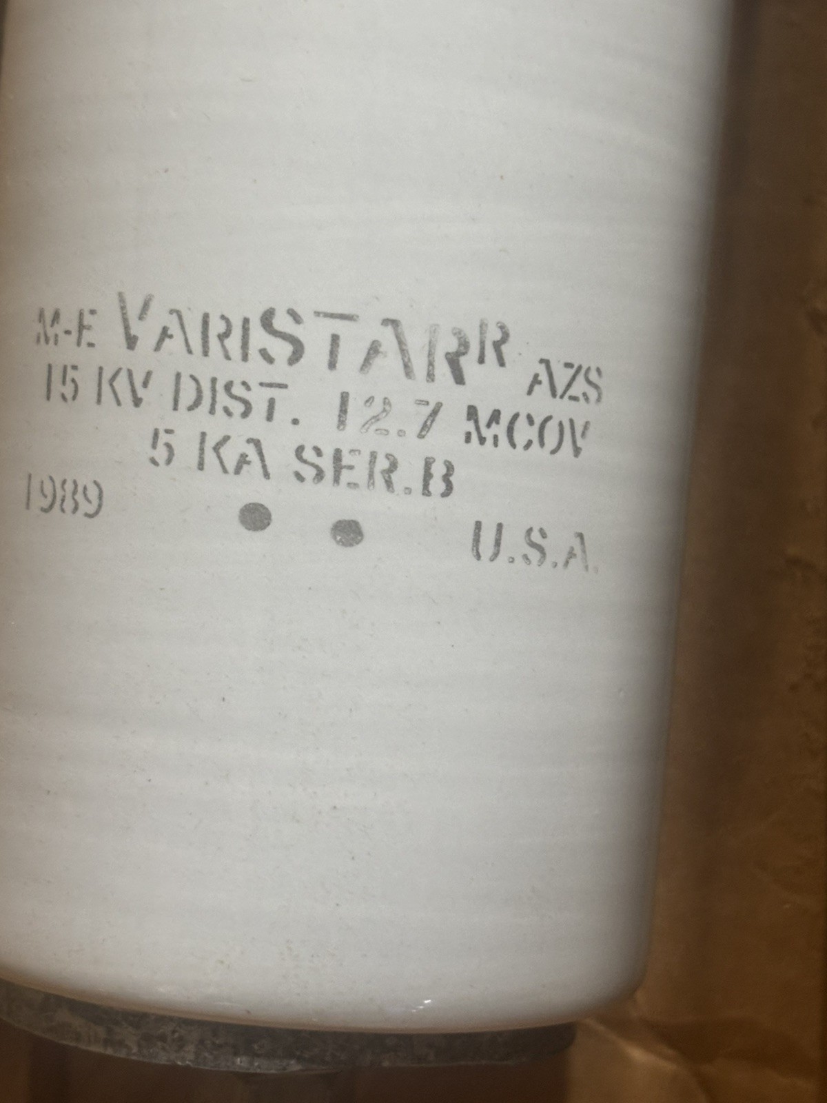 Mcgraw Edison AZS100C51 type AZS KV 15 VARISTAR