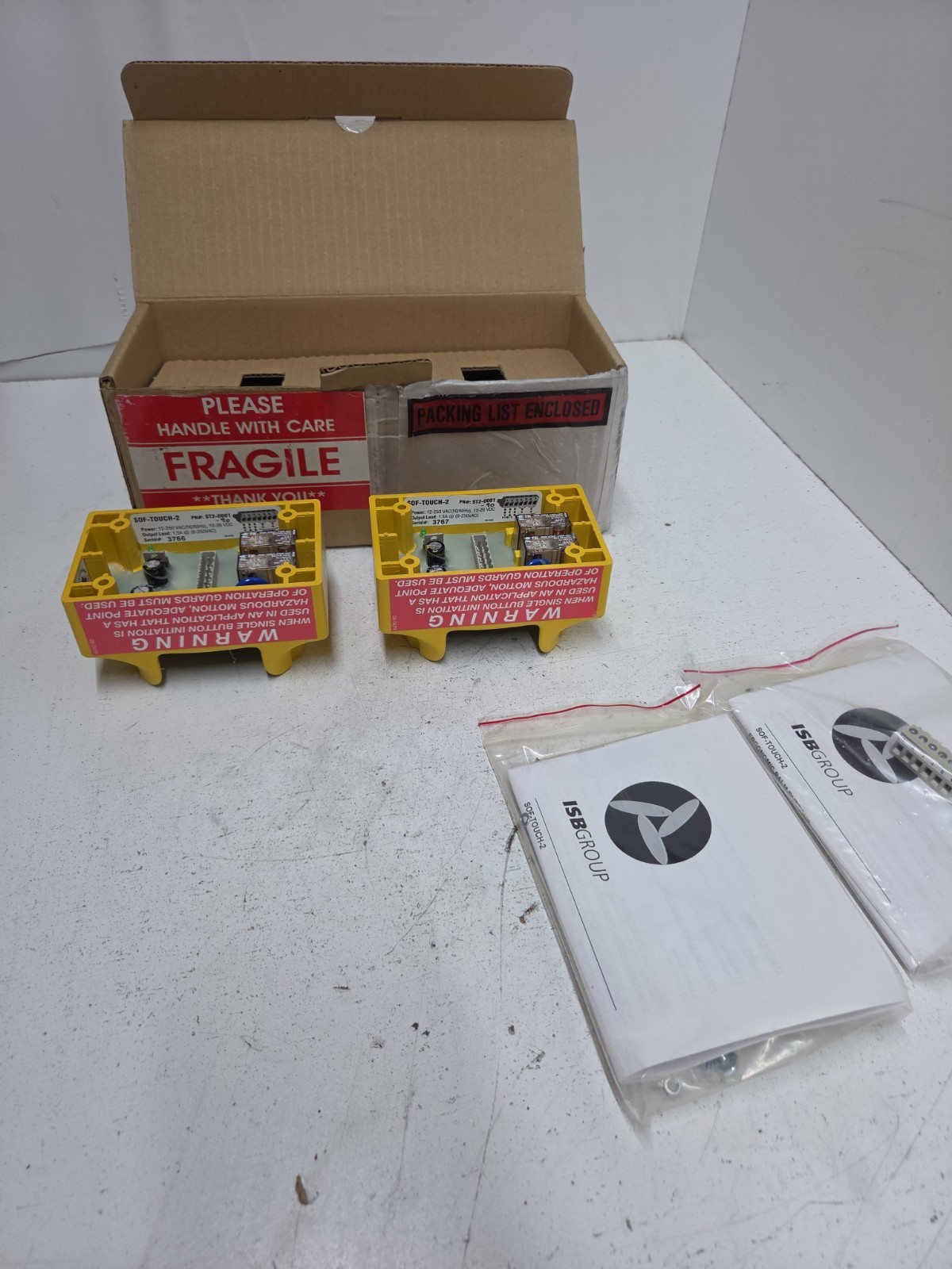 SOF TOUCH ST-0001-90 INDUSTRIAL MACHINE SWITCH 15-30 VDC 10A (2 Pcs) ** NOS **