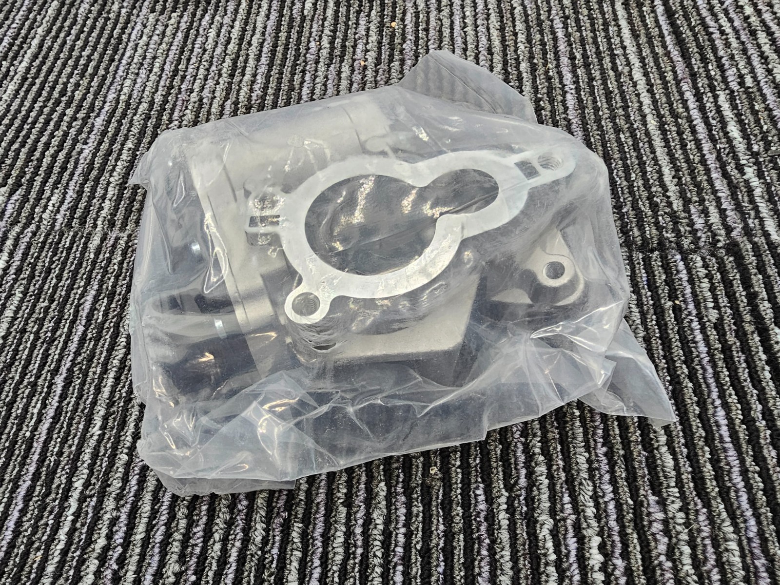D2P AutoParts TR8200796674 Exhaust Gas Recirculation Valve Assembly
