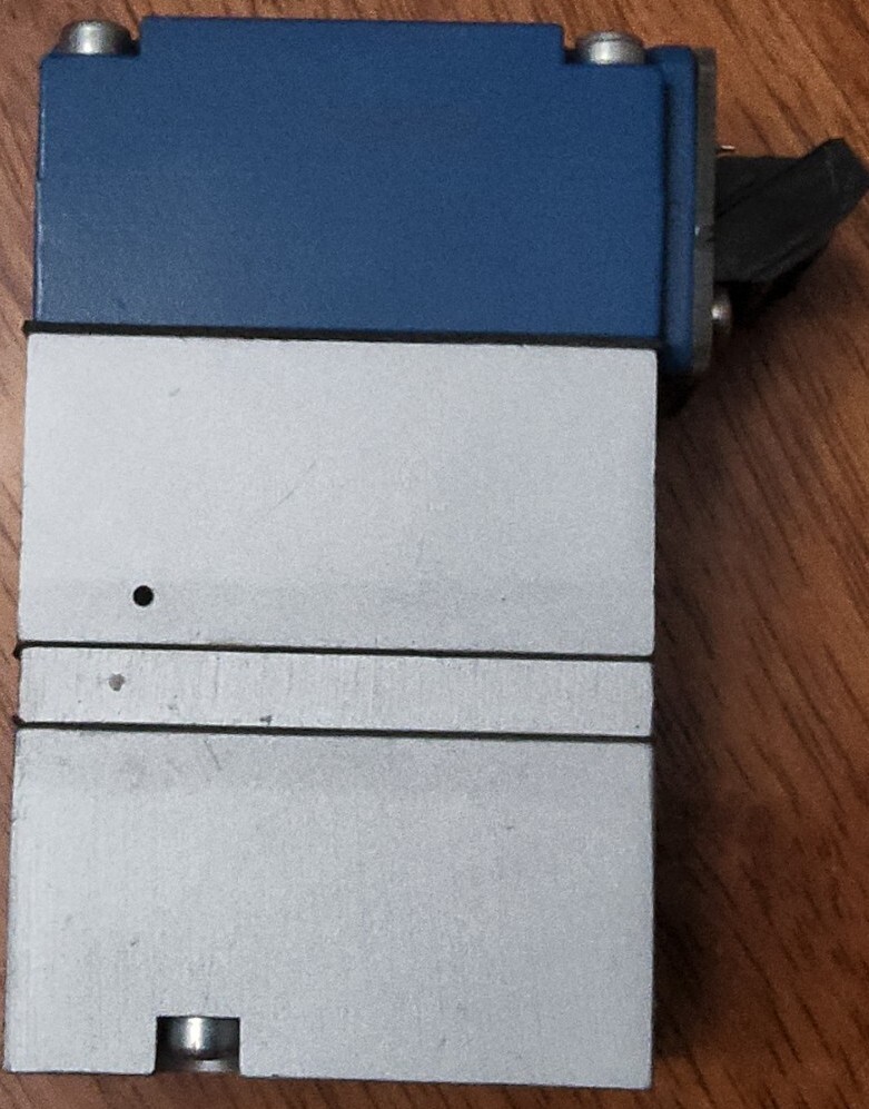 CONTROL AIR INC. TYPE 900X Pneumatic Transducer