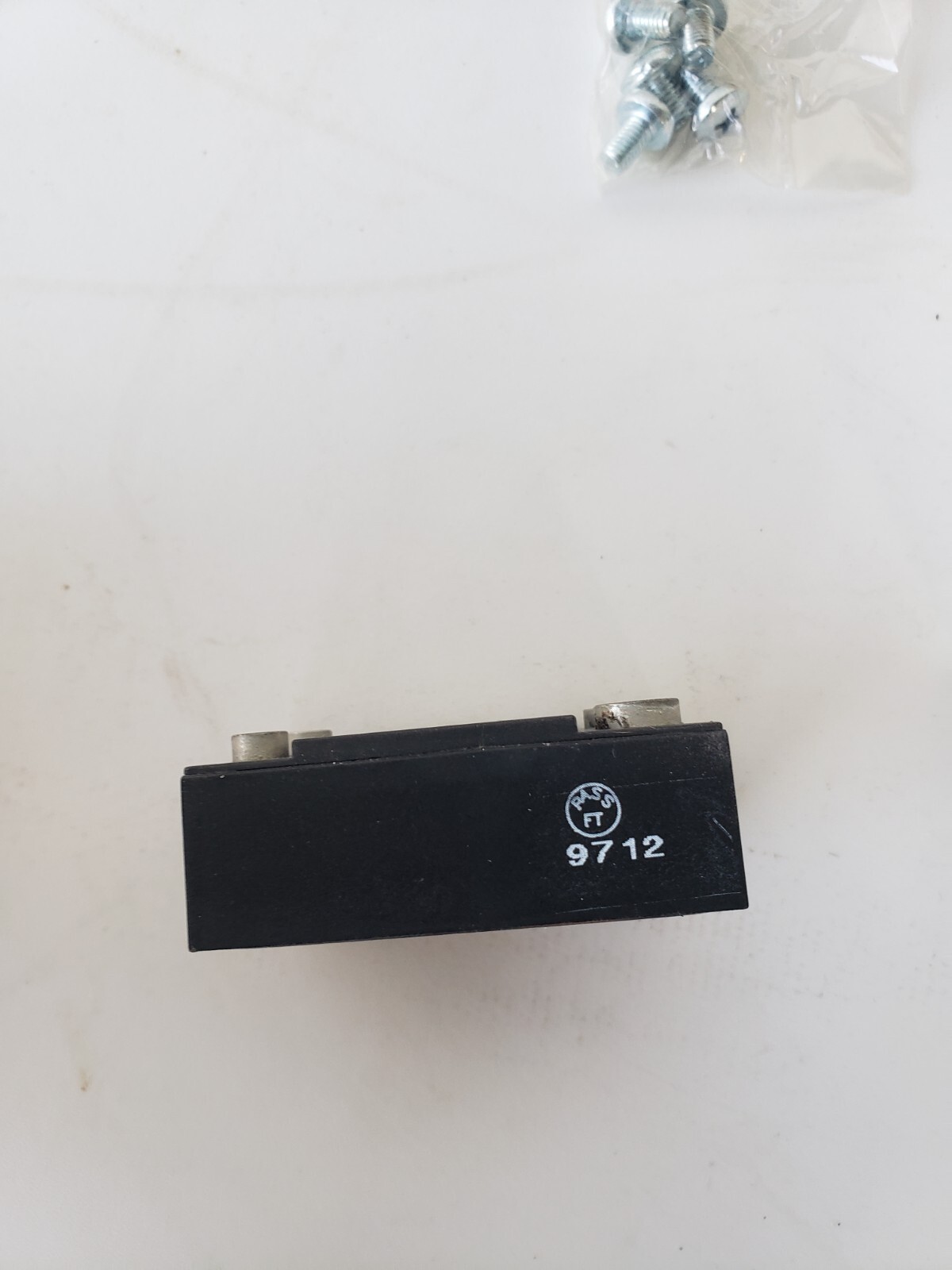 Crydom HA48110 Solid State Relay module Screw Mount 480v 90-280v 110A new