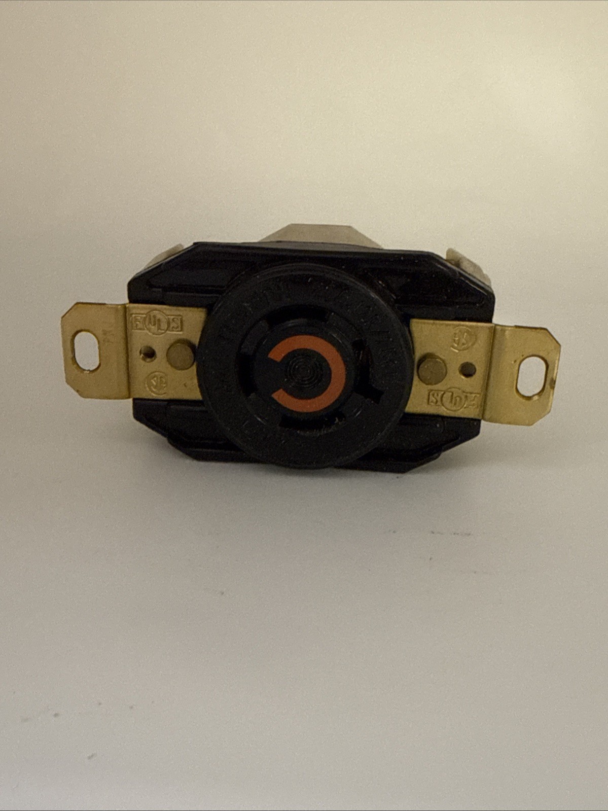 NEW OLD STOCK! HUBBELL 20A 125/250V TWIST LOCK RECEPTACLE HBL2410