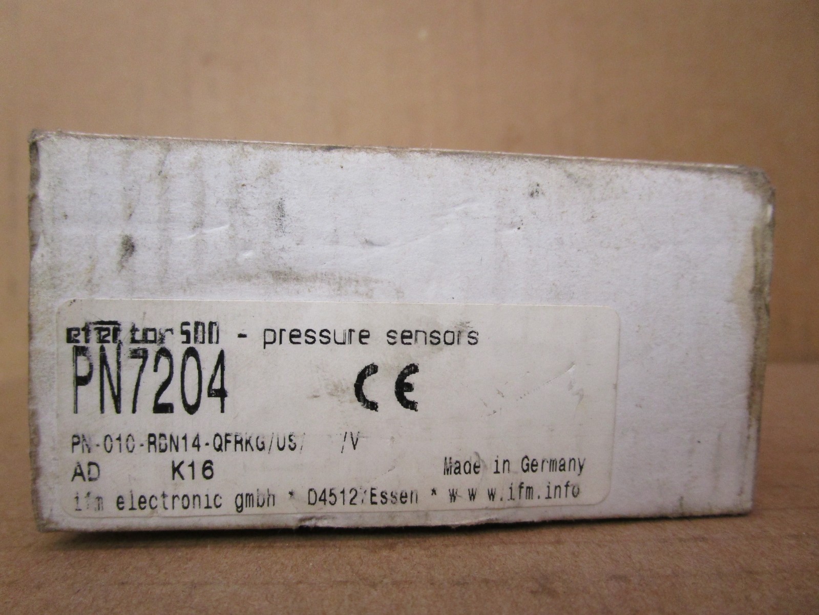 New Open Box IFM Electronic Efector 500 Pressure Sensor PN7204 51935ISU