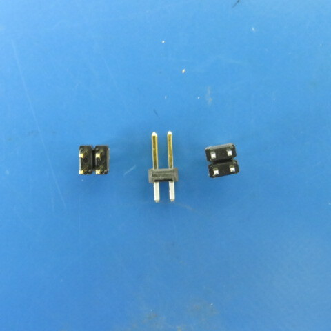 FCI 7731311804LF Qty of 100 per Lot Connector Header Through Hole 4 position