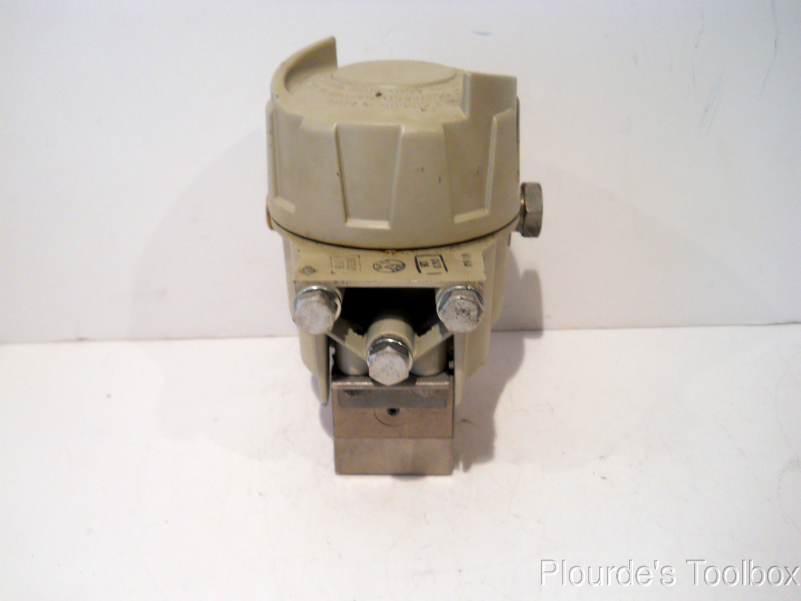 Unused Bailey Series 10K 1/2″ NPT Gage Press Transmitter KA11311, 50 PSIG