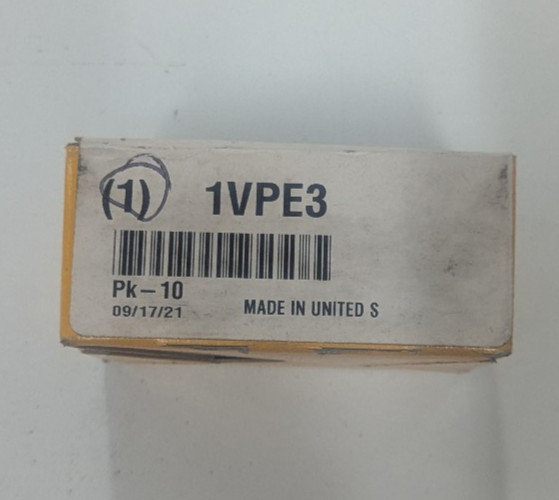 PARKER Compression Fitting Adapter: 3/8 in OD x 1/8 in MNPT, 10 PK