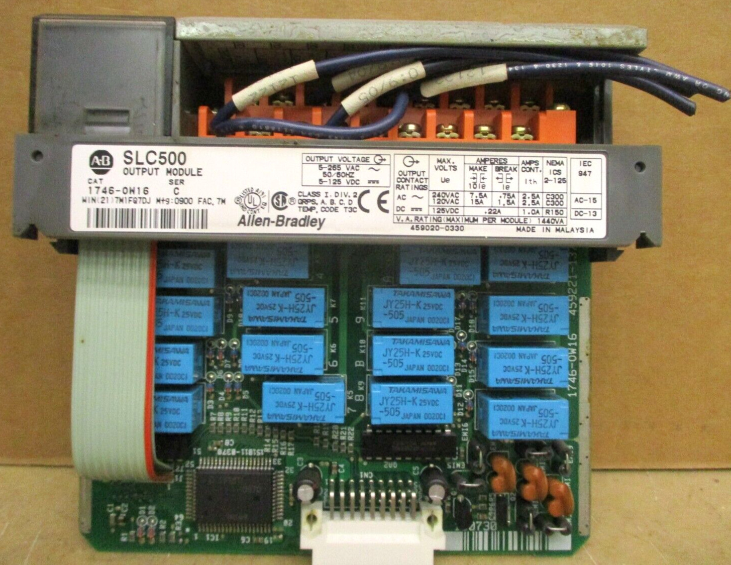 Allen-Bradley SLC 500 1746-P3 Ser A 1747-DCM 1747-SDN 1746-A13 48679GN