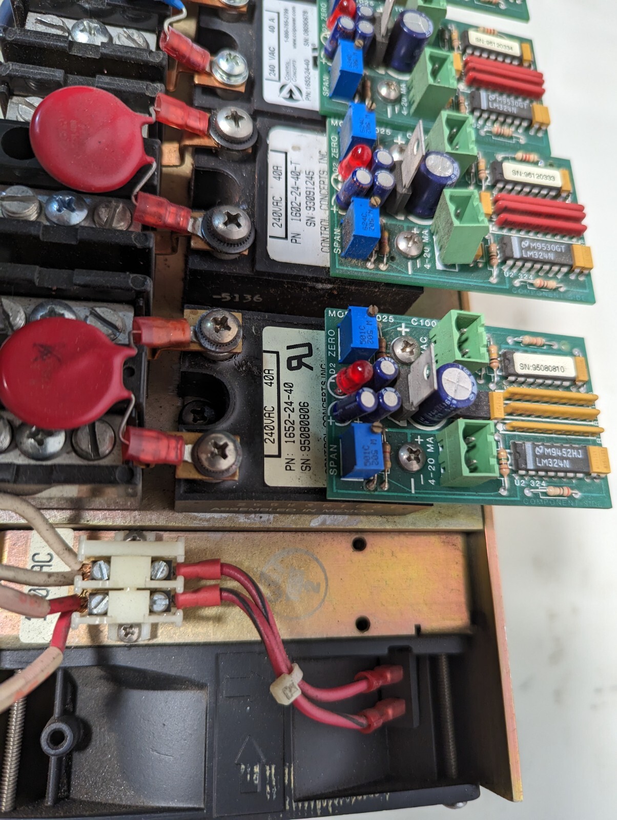 Control Concepts SCR power controller 1600-PM6-01/(4)1652-24-30-USD/(2)1652-24-4