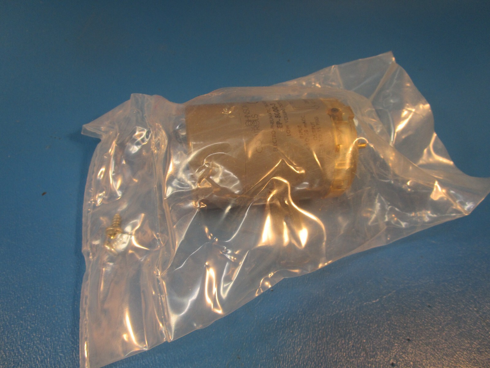 JOHNSON CONTROL EP8000-3, Electro-Pneumatic Transducer, Low Volume, Non-Relay