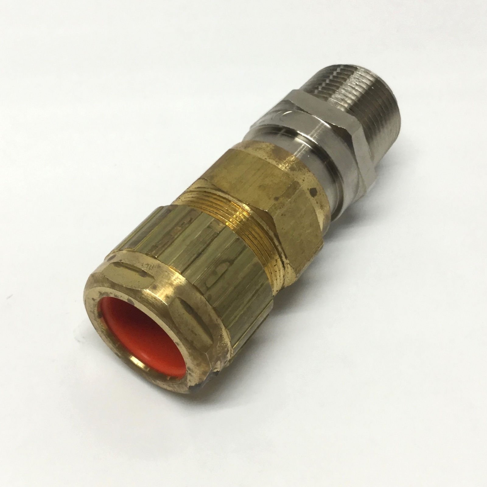 Hawke 153/RAC B Industrial Brass Cable Gland 1″ NPT Thread, 16.9-26mm