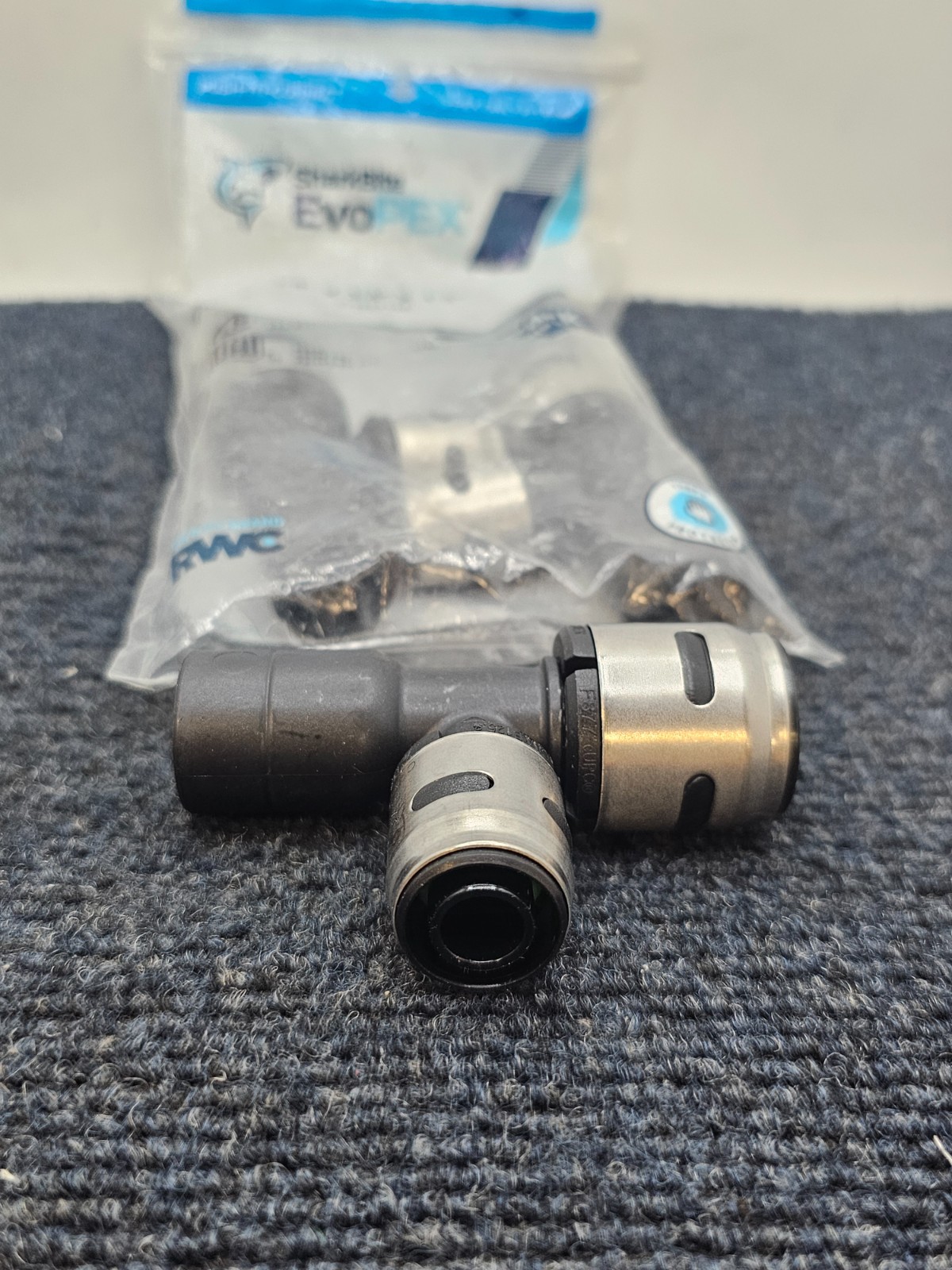 (QTY 3) SHARKBITE EVOPEX K4483WP3: 3/4″ X 3/4″ X 1/2″ STREET TEE