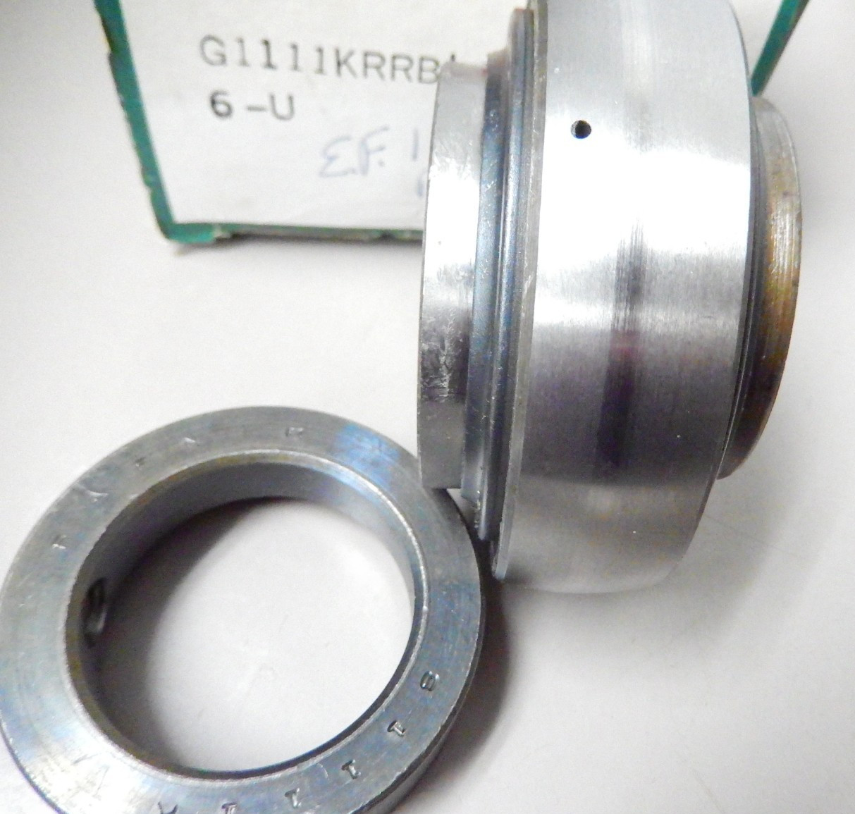 Fafnir G1111KRRB Bearing Insert With Locking Collar 1.688″ Bore