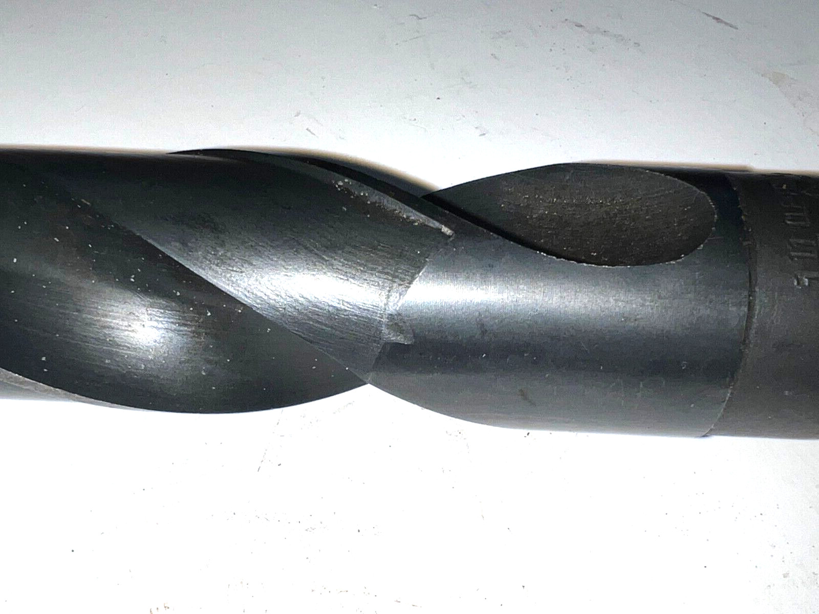CLEVELAND MORSE TAPER SHANK DRILL BIT MT4 1-11/32″ CUT 8-1/4″ LOC 13-3/4″ OAL