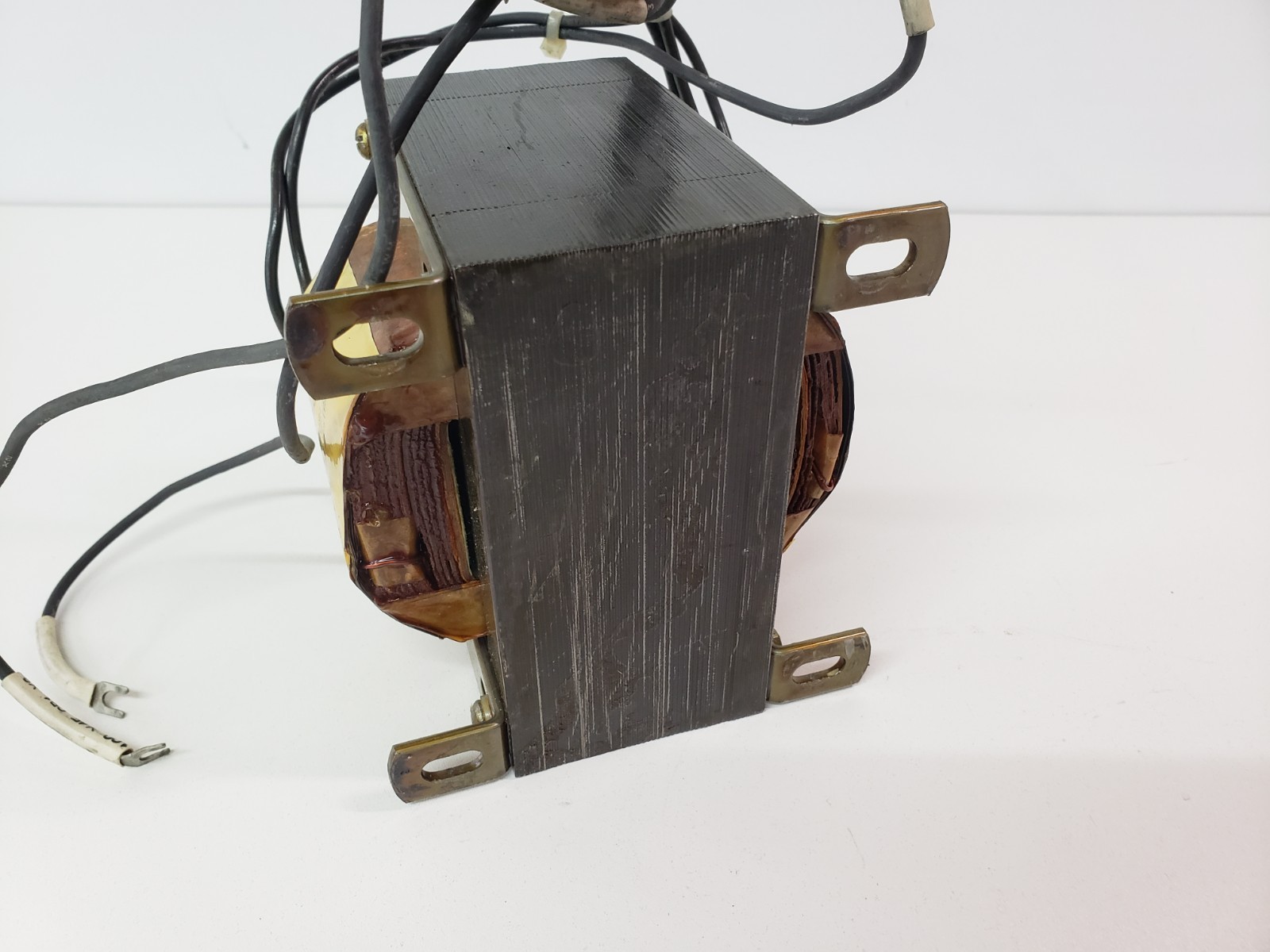 Dongan NSC-30H2-0738 Control Transformer Okuma E2500-D01-002