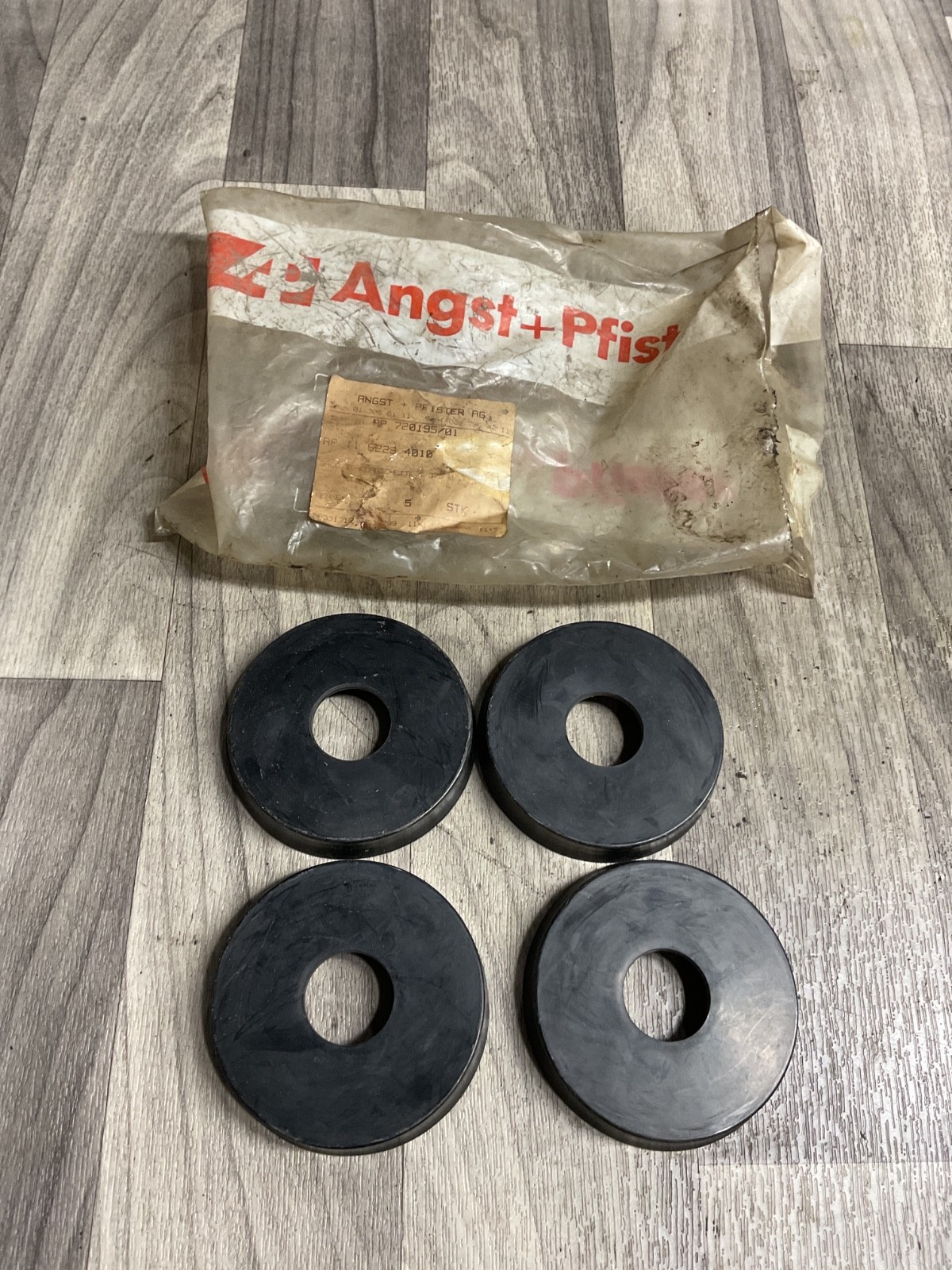 ANGST-PFISTER AP720195/01, (Qty:4) *NOS* #4008A163PR2