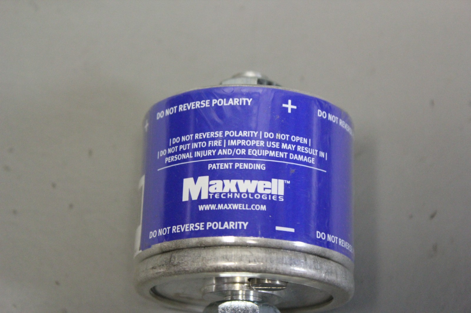 MAXWELL BOOSTCAP ULTRA CAPACITOR 650 FARADS 2.7 VDC BCAP0650