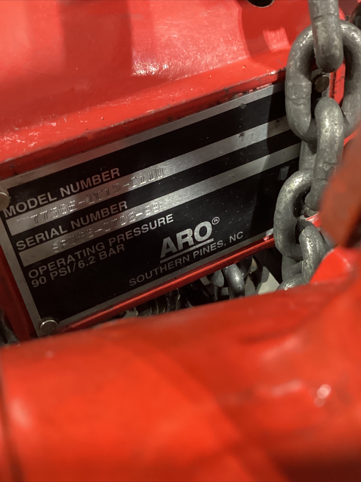 Aro/Ingersoll 1/2 Ton Pneumatic Hoist 7756E-1C15-C110 1000lb x 90 PSIG Capacity