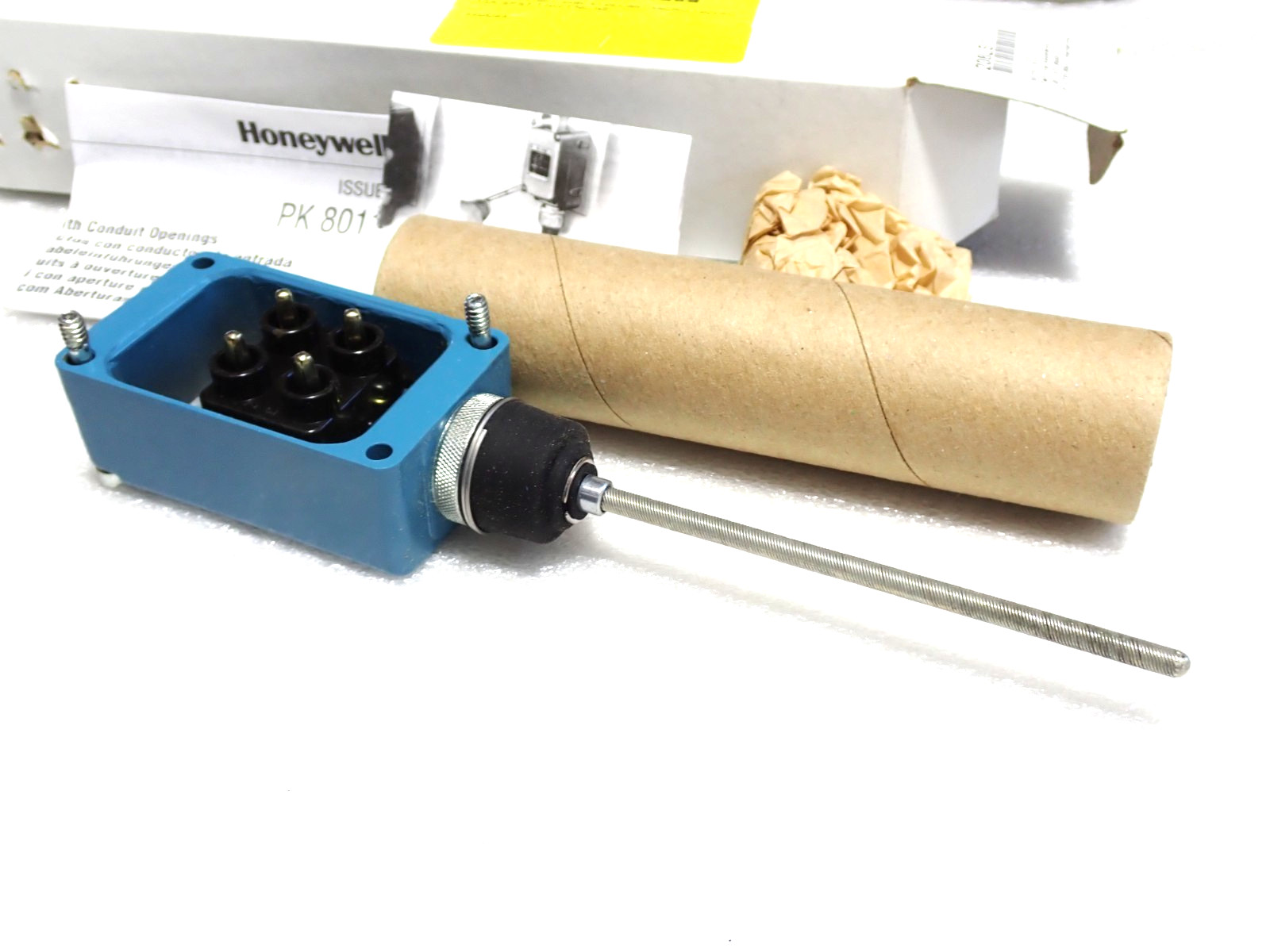 208LS1 PRECISION MICRO SWITCH WITH BOX NEW
