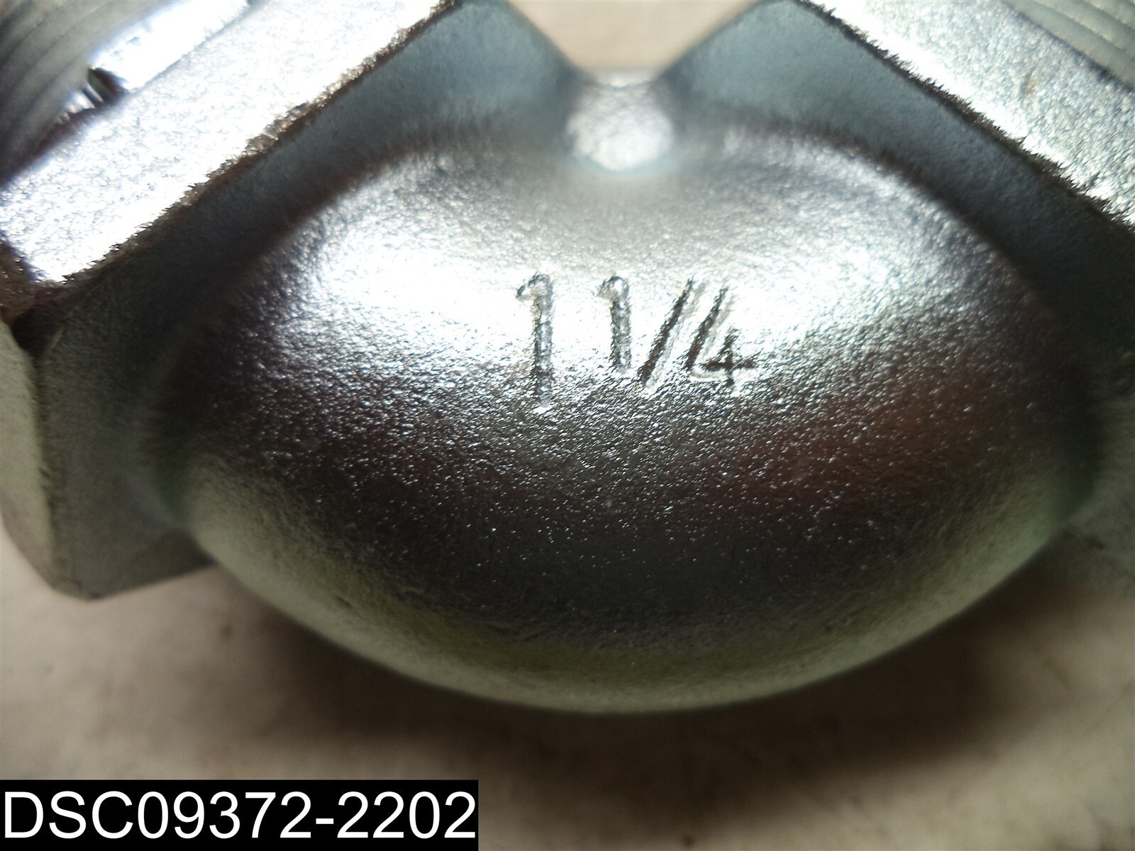 QTY=125 (5 Boxes of 25): 5255 T&B 1-1/4″ Liquid Tight Flexible Conduit Connector