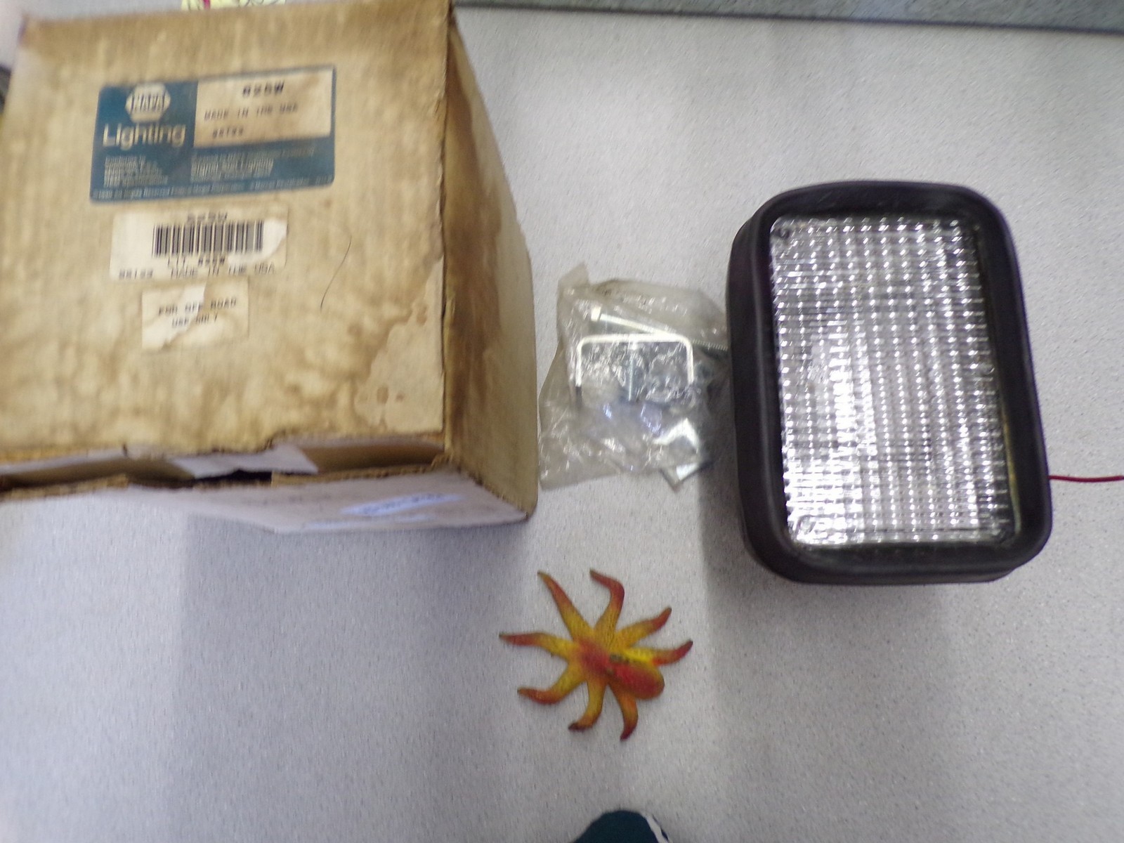 NEW GE Napa Lighting 625W Fog Light w/ Hardware *FREE SHIPPING*