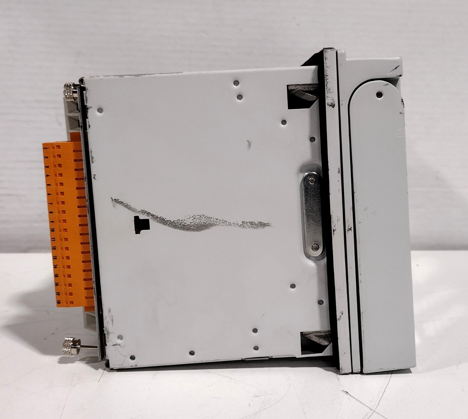 ABB RER620 NARAAAAB33E1B3NU1D Advanced Recloser Protection & Control Relay