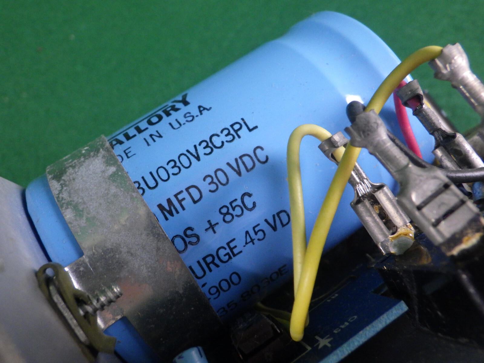 New old stock PMC transformer power supply 120V-230V in/9V-10V output Power Mate