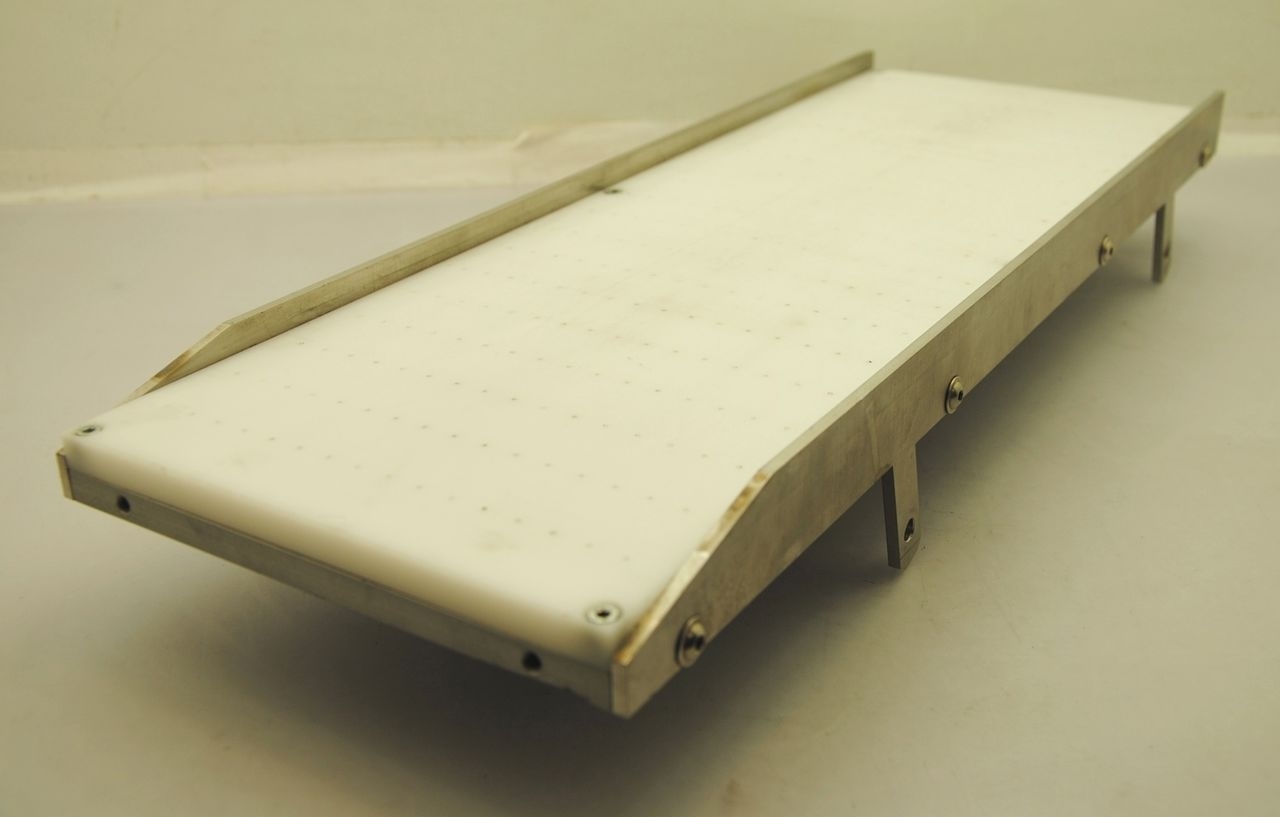 Air Lift Conveyor Slide Ramp Aluminum Base Stainless Sides 19″L X 6.5″W