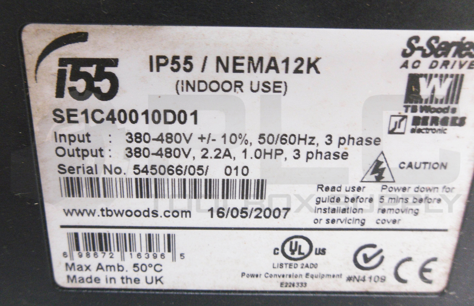TB WOODS SE1C40010D01 AC DRIVE 380-480V 50/60HZ 3PH 2.2A