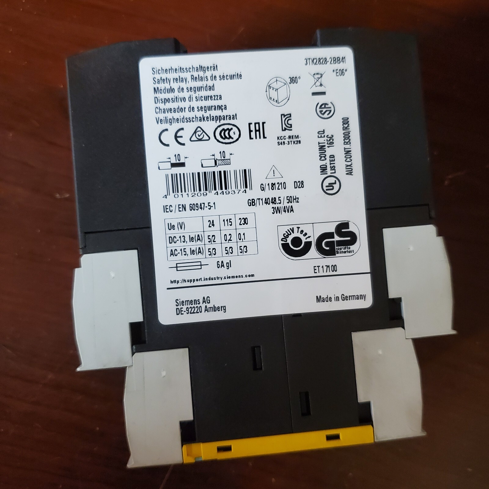 IFM Safety Monitor Module Efector EN60947-5-1