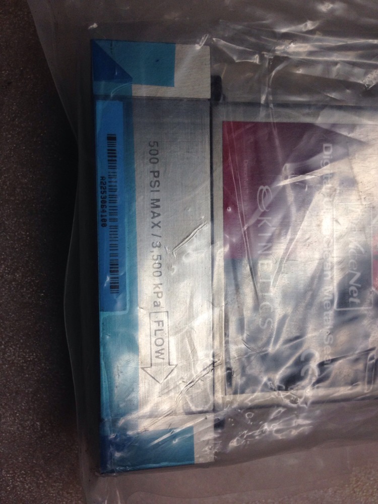 Unit Instruments 8560, UFC-8565, Gas NF3, 7 SLM, 8565-100612, A2253064100 #1375W