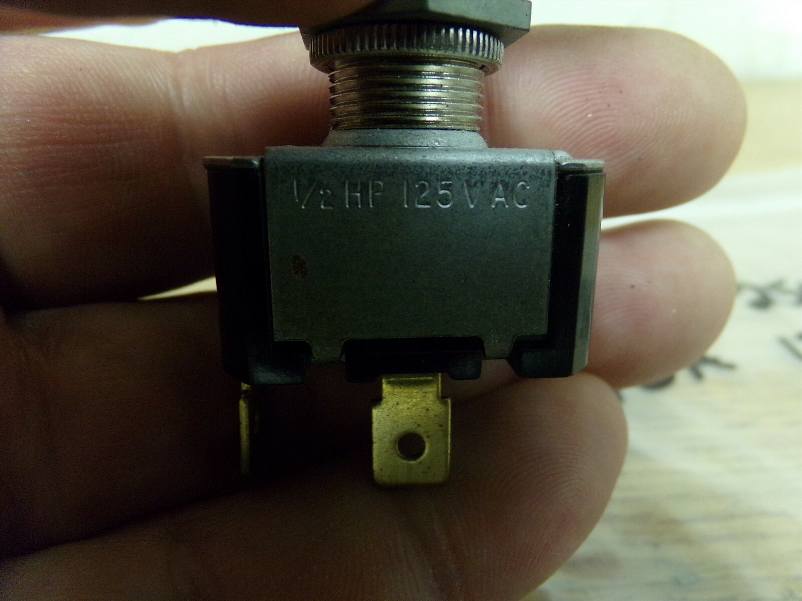 C-H Mexico 0703 10A 250VAC 15A 125VAC 3/4 HP On/Off Switch *FREE SHIPPING*