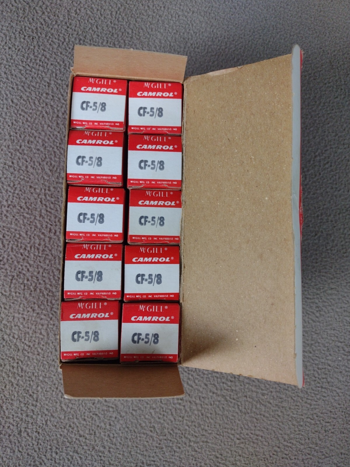 10 NEW MCGILL CAMROL CF-5/8 CAM FOLLOWERS BEARINGS (#1)