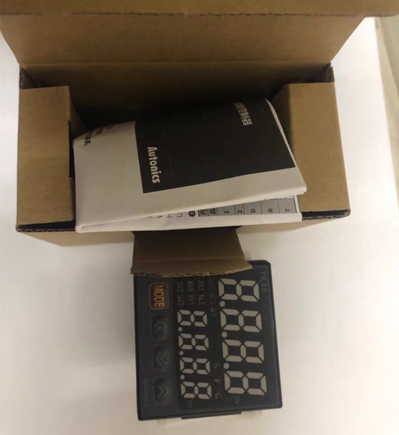 1PCS Autonics Temperature controller TK4S-24SN