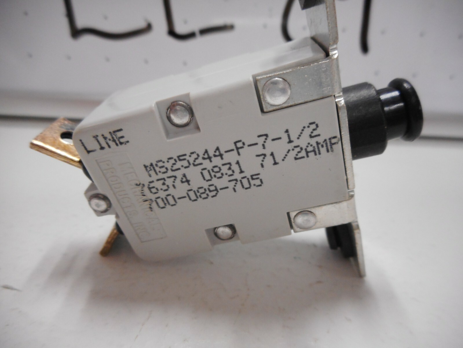 NOS MS25244-P-7 1/2 MIL-SPEC CIRCUIT BREAKER
