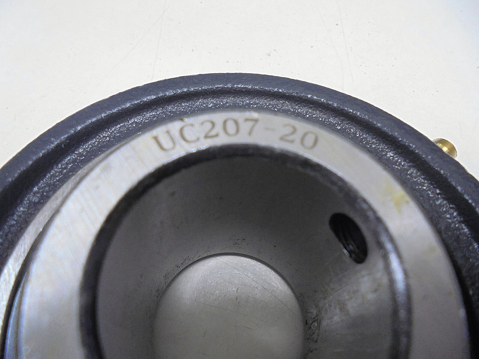 Turner UCP207-20 Pillow Block Bearing 1-1/4″ Bore 2 Bolt Double Set Screw Collar