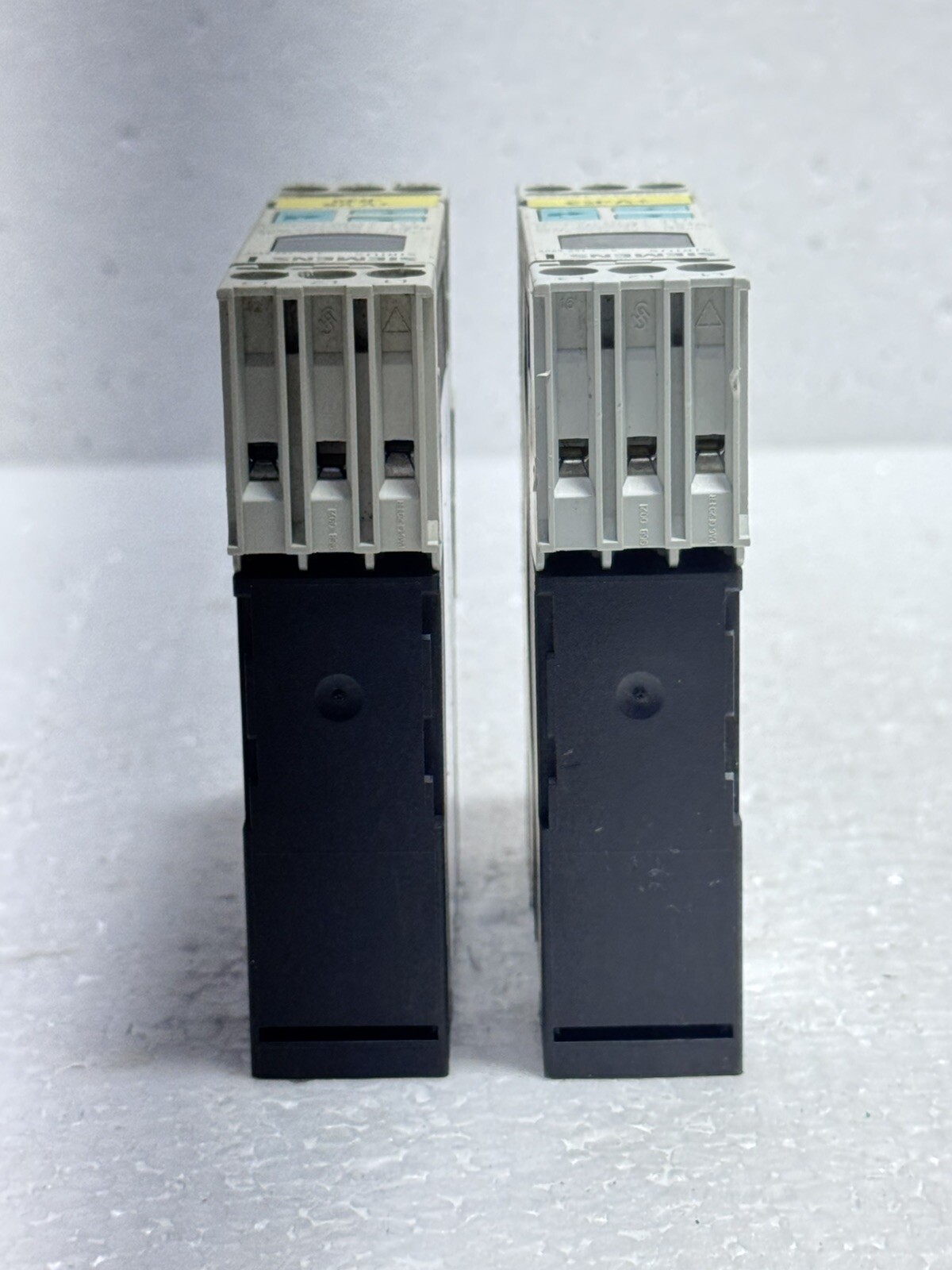 SIEMENS SIRIUS MONITORING RELAY 3UG4614-1BR20 LOT OF 2 Piece