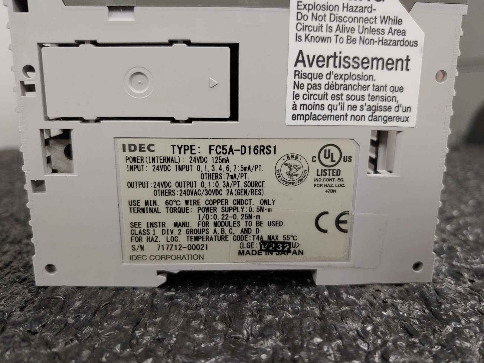 IDEC MICROSMART PENTRA FC5A-D16RS1 PLC 16I/O CPU Relay/Src Output Module