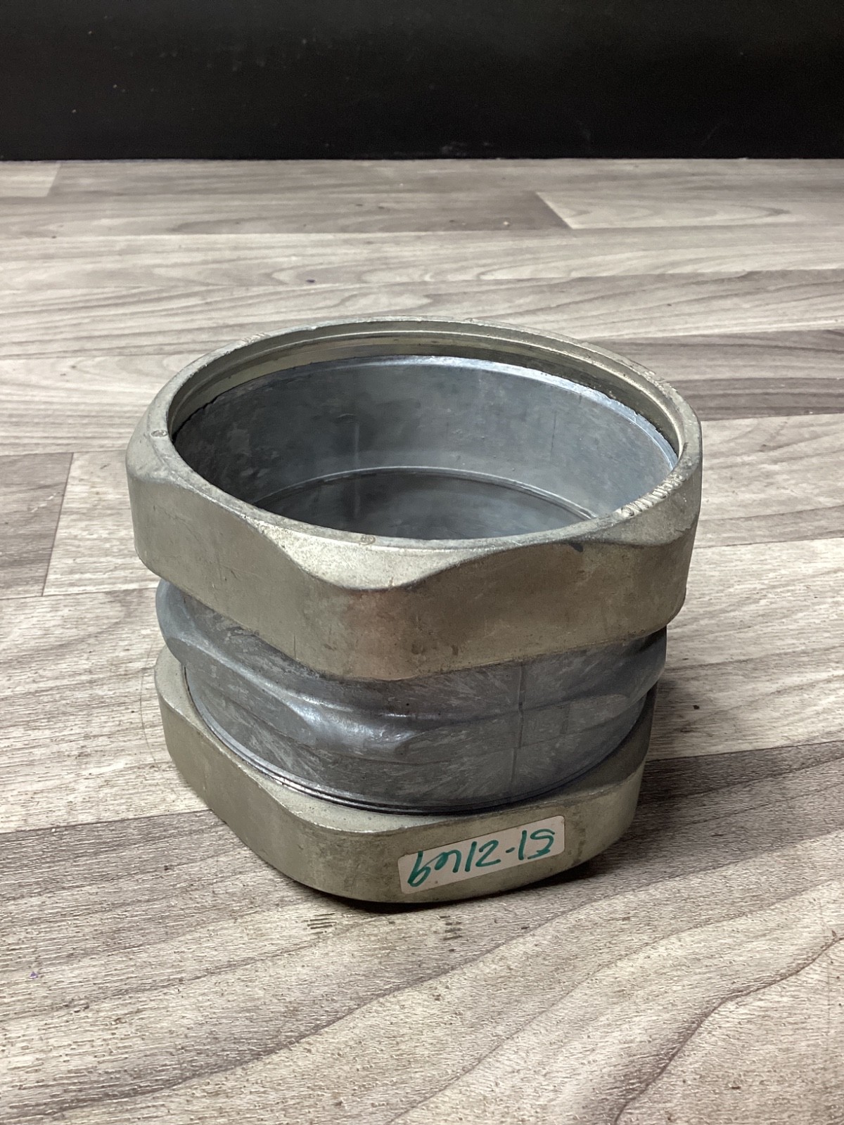 Halex Rigid EMT Conduit Compression Coupler 4″ #120D133PR5*SI