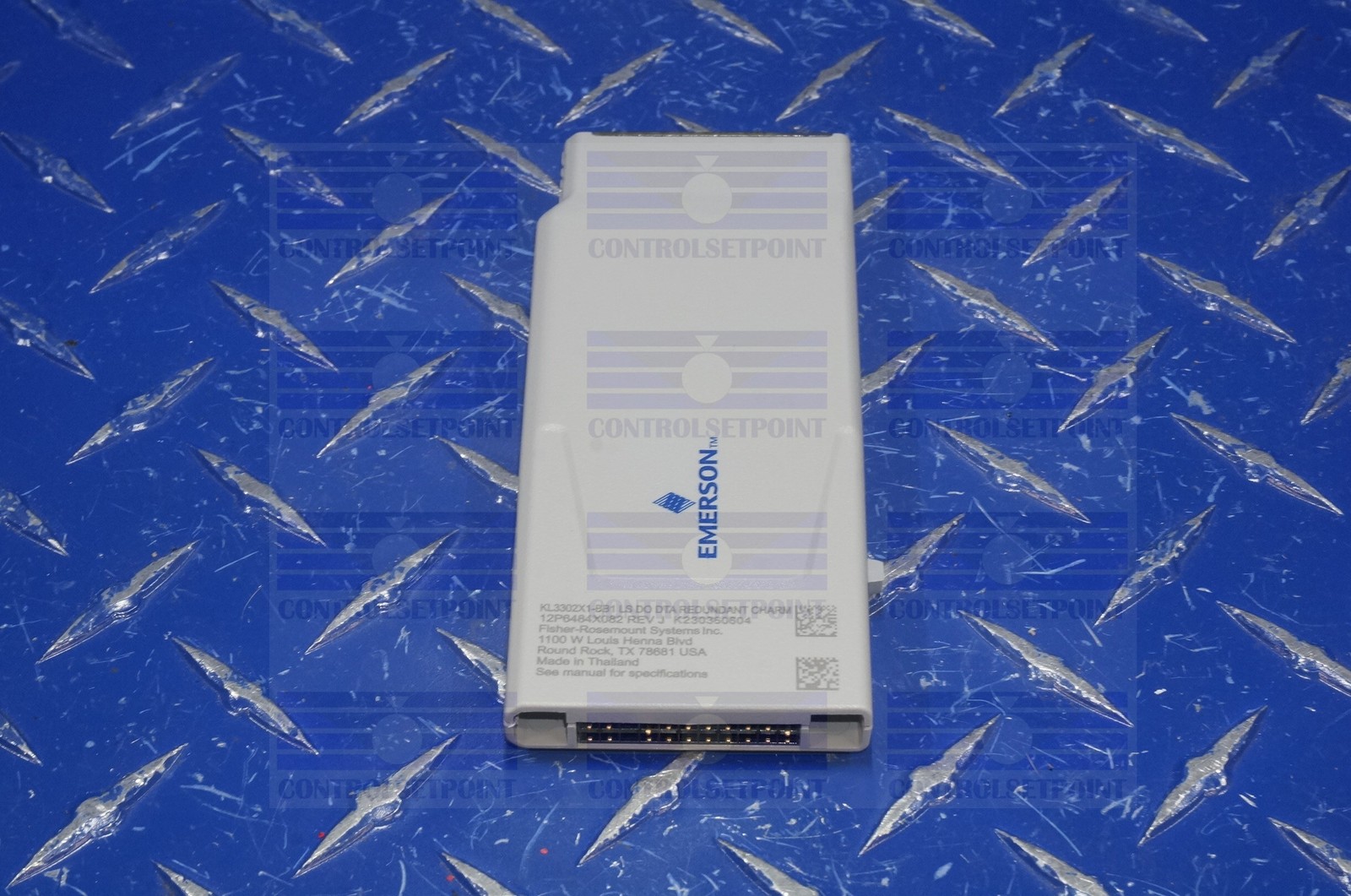EMERSON DELTAV KL3302X1-BB1 LS DO 24V CHARMS KL3302X1BB1 12P6484 SS4302T01