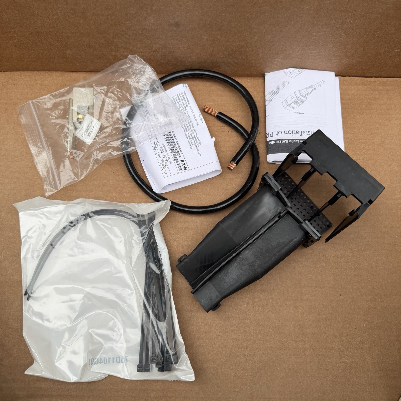 Eaton SEPD2 Pow-R-Xpress End Closure Kit for PRL1X/PRL2X PD2 Frame Breaker