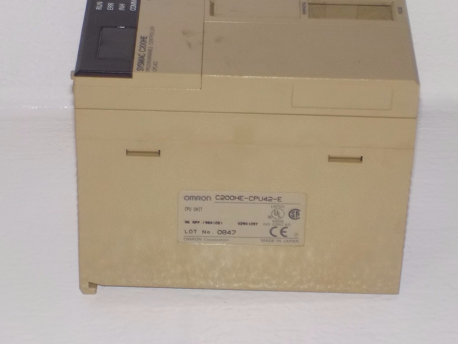 OMRON C200HE-CPU42-E USED PROGRAMMABLE CONTROLLER C200HECPU42E