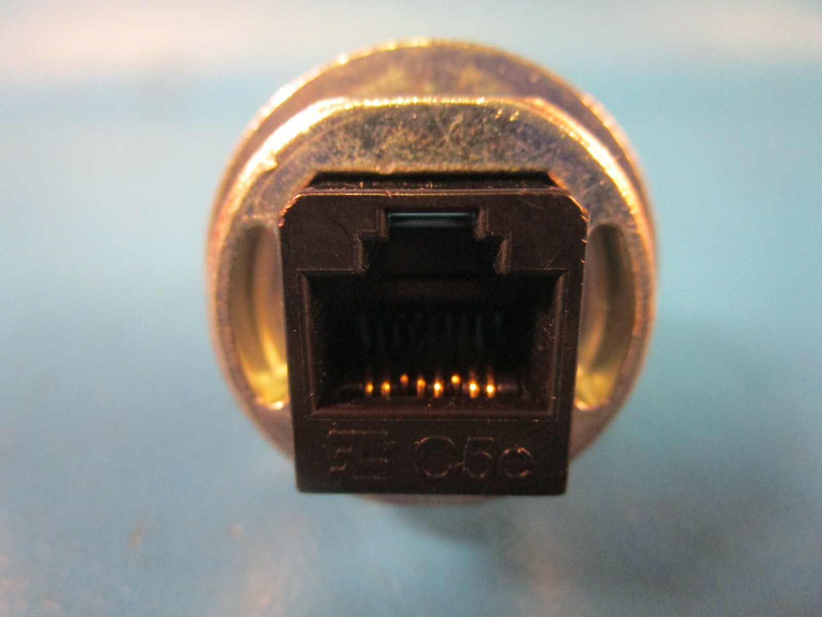 Tyco Electronics 2008615-1 Connector